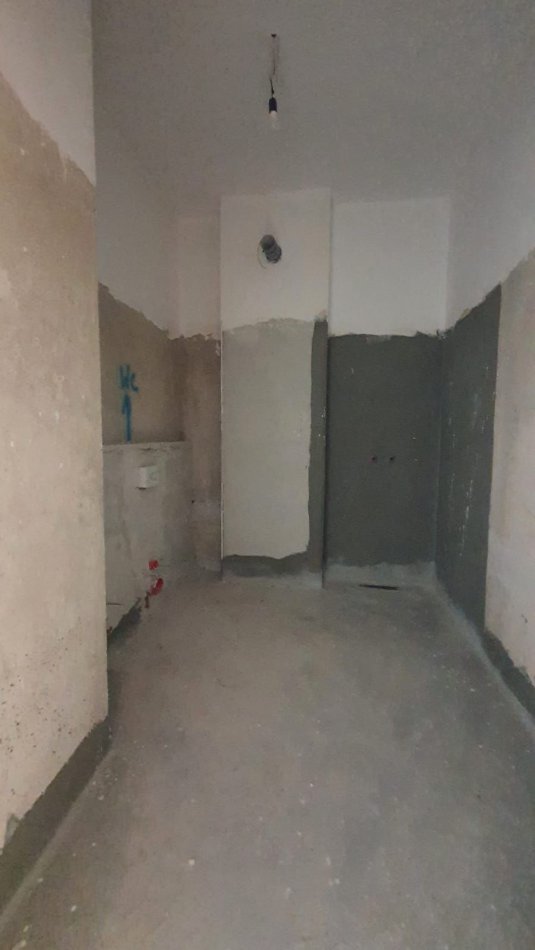 Tirane, shitet apartament 2+1 Kati 2, 117 m² 158.000 € (LAPRAKE)