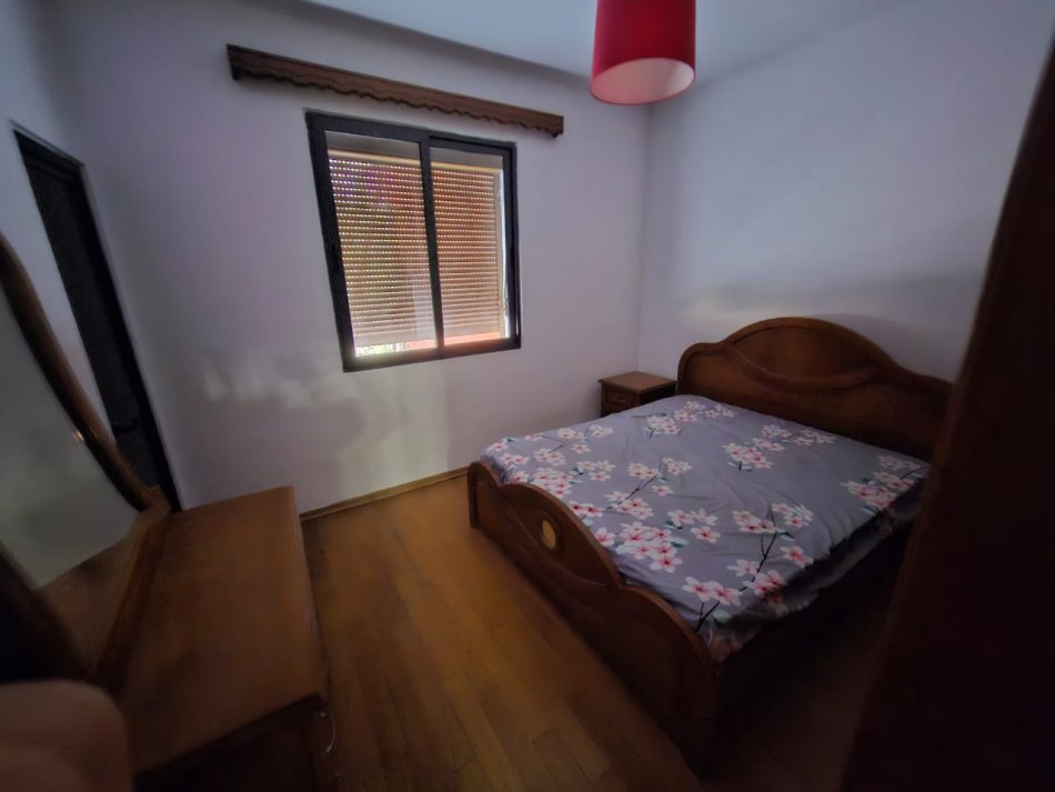 Tirane, jepet me qera apartament 2+1 Kati 1, 68 m² 350 € (Kodra e Priftit)