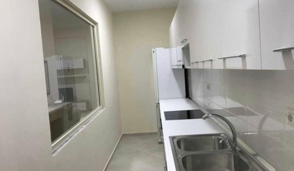 Tirane, jepet me qera apartament 1+1+Ballkon Kati 1, 61 m² 350 € (Fresk, Afer Big Market)