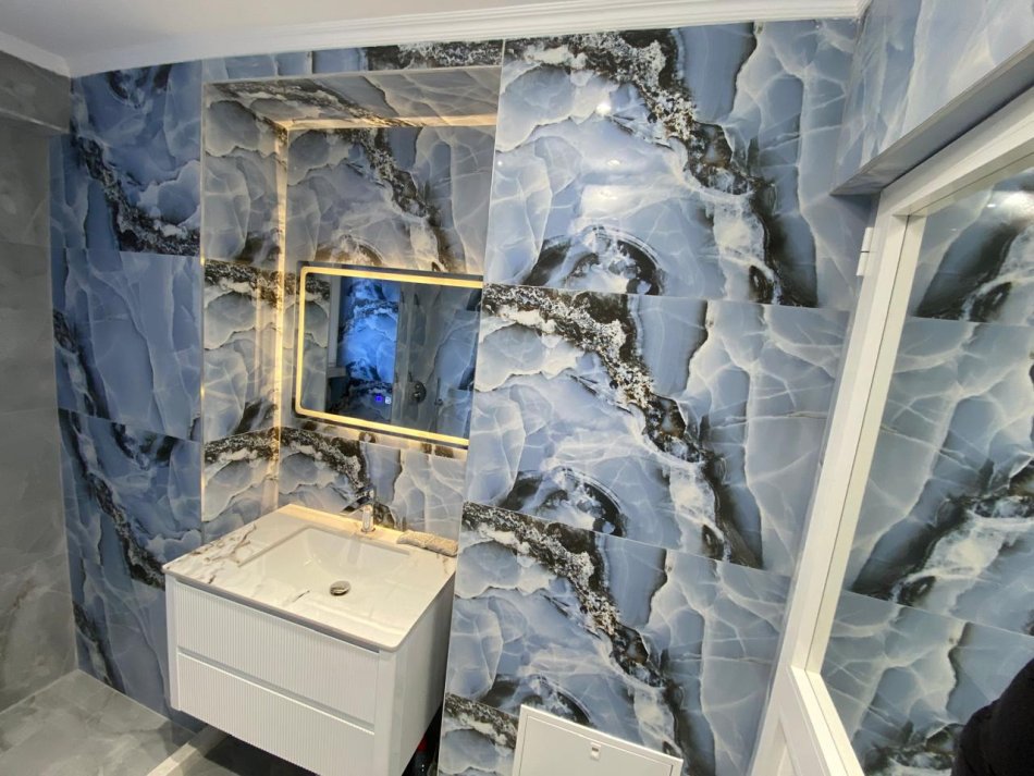 Tirane, shitet apartament 2+1+Ballkon Kati 2, 94 m² 185.000 € (Blloku i Ambasadave)