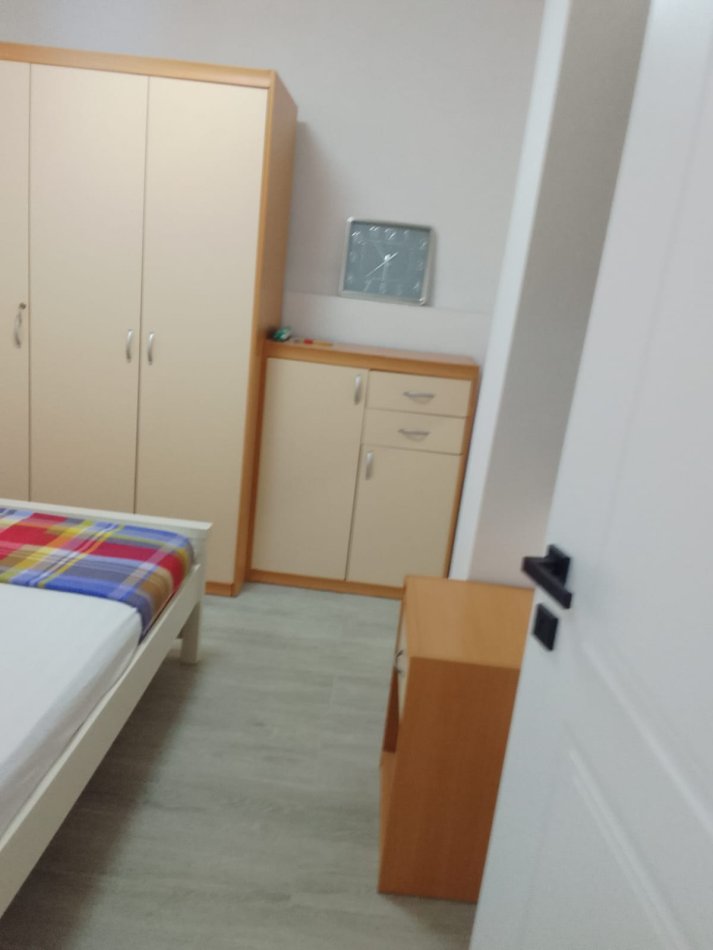TIRANE. Rruga e Durresit, jepet me qera 2+1+Aneks Kati 1, 600 €