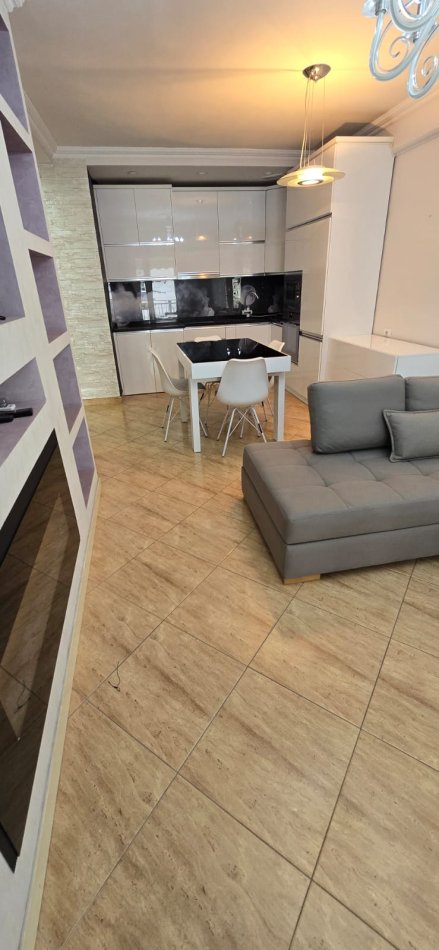 Tirane, shitet apartament 1+1 Kati 3, 57 m² 135.000 € (Rruga Ndre Mjeda)