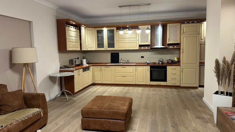 Tirane, shes apartament 2+1+Ballkon Kati 3, 124 m² (Don Bosko Vizion Plus)