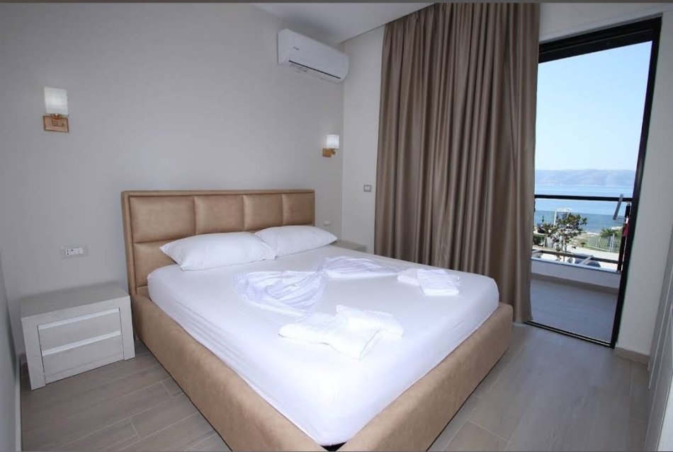 Vlore, shitet hotel Kati 5, 1.080 m² 4.000.000 € (Radhimë)