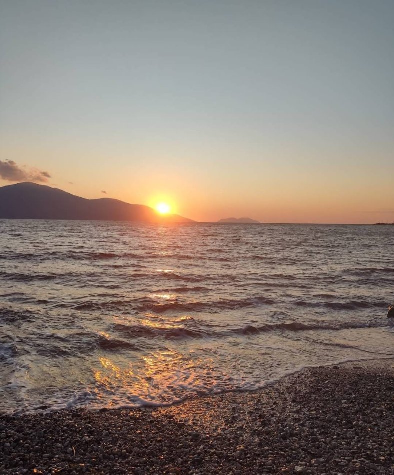 Vlore, shitet hotel Kati 5, 1.080 m² 4.000.000 € (Radhimë)