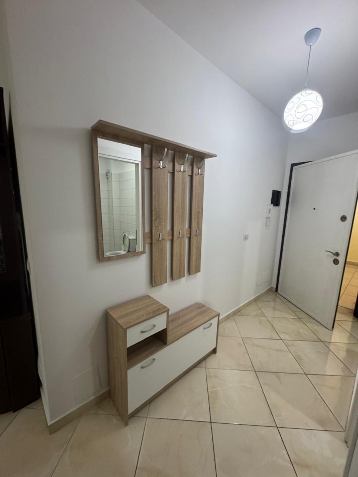 Tirane, jepet me qera apartament 2+1+Ballkon Kati 3, 100 m² 550 € (Don Bosko)