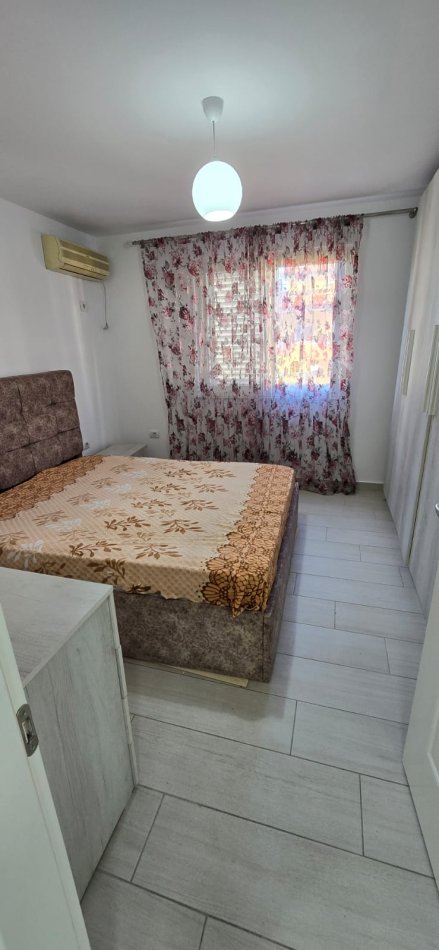Tirane, shitet apartament 2+1+Ballkon Kati 3, 83 m² 158.000 € (Rruga e Kavajes)