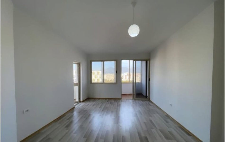 Tirane, shitet apartament 2+1 Kati 6, 110 m² 135.000 € (Astir)