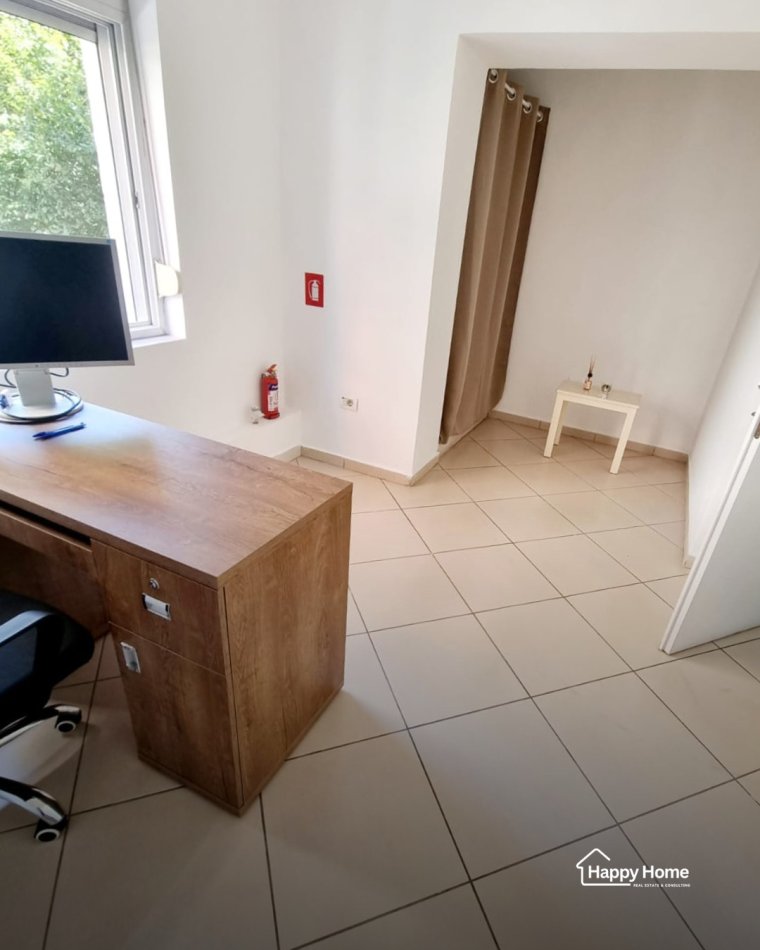 Shqiperi, shitet zyre Kati 2, 84 m² 200.000 € (Myslym shyri)