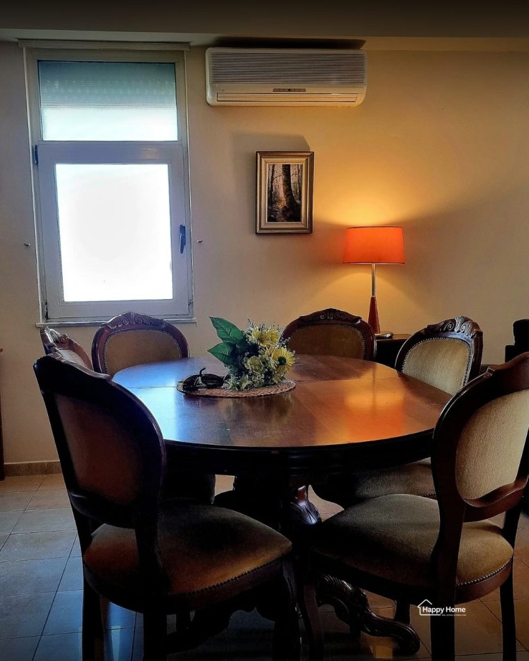 Tirane, jepet me qera apartament 2+1 Kati 7, 90 m² 800 € (Blloku)