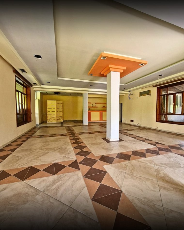 Tirane, jepet me qera Vile 2 Katshe , 1.500 € (MEGATEK)
