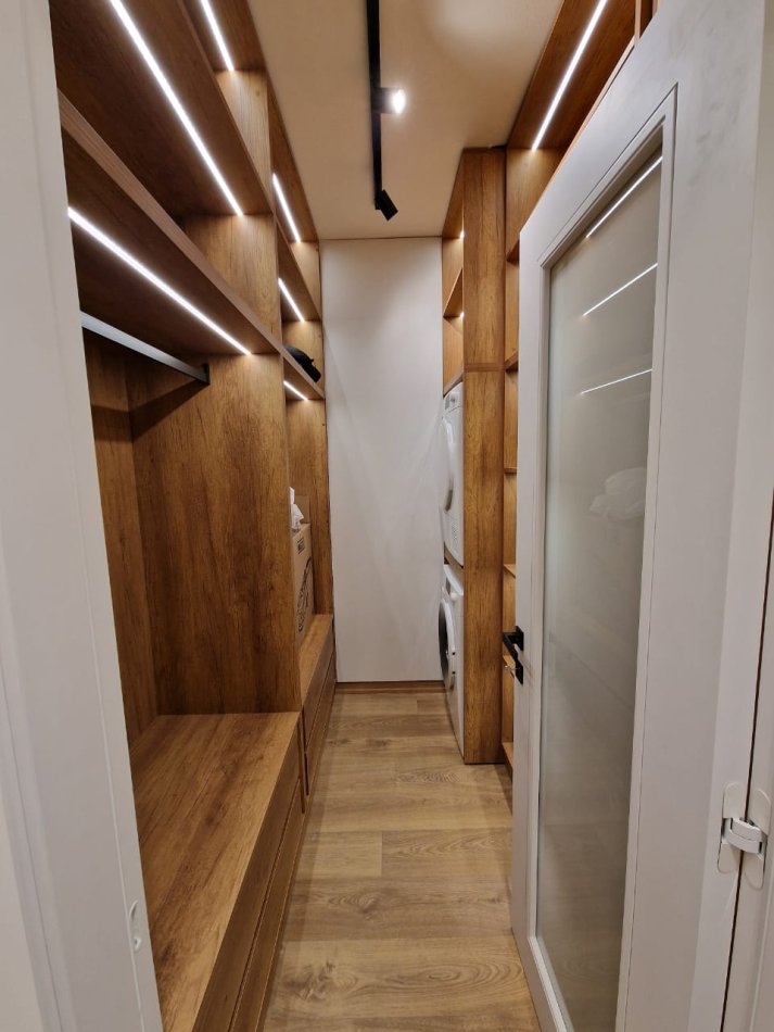 Tirane, jepet me qera apartament 2+1+Ballkon Kati 3, 95 m² 1.000 € (Kopshti zoologjik)