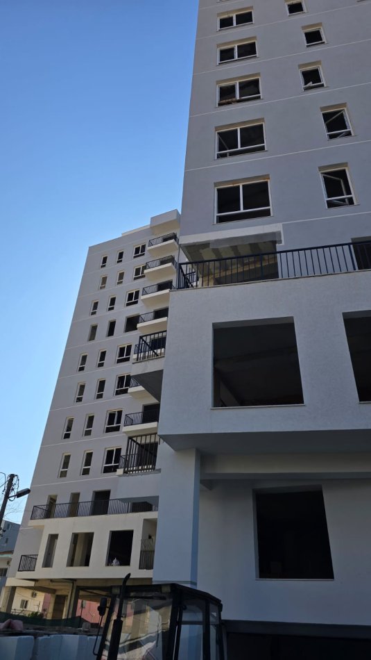 Tirane, shitet 2+1+Ballkon Kati 7, 153.000 € (Selaudin Zorba)