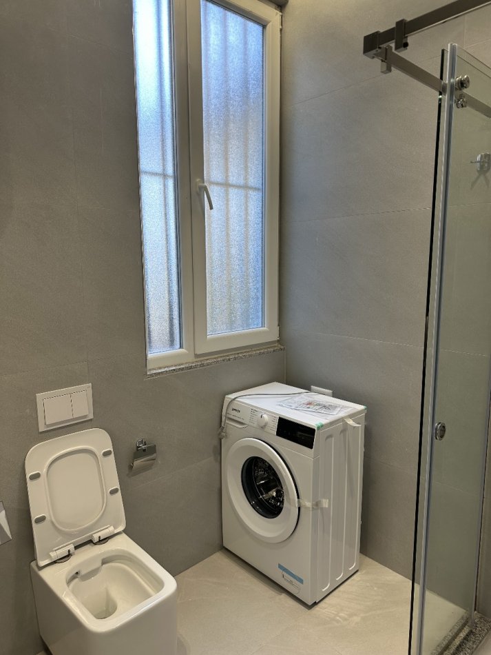 Tirane, jepet me qera apartament 1+1 Kati 4, 68 m² 500 € (Don bosko)