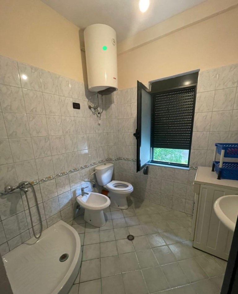 Durres, jepet me qera apartament 1+1 Kati 1, 59 m² 350 € (Selite)