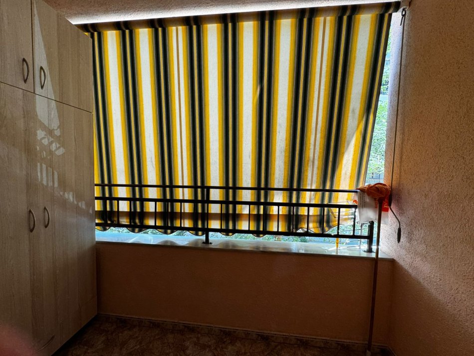 Tirane, jepet me qera apartament 2+1+Aneks+Ballkon Kati 2, 90 m² 800 € (Sheshi willson)