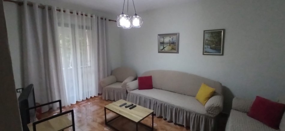 Tirane, jepet me qera apartament 2+1 Kati 5, 72 m² 600 € (Myslym Shyri,Pranë Shkollës Pjetër Budi dhe Gjykatës Tiranë)