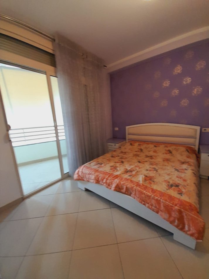 Tirane, jepet me qera apartament 2+1+Ballkon Kati 7, 100 m² 600 € (Rruga Don Bosko,pranë Viva Market)