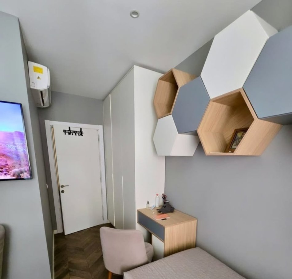 Tirane, shitet apartament 2+1 Kati 4, 90 m² 179.000 € (Tirana golden park)