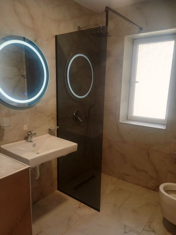 Tirane, jepet me qera apartament 1+1+Aneks Kati 3, 550 € (Mbrapa Ambasades Amerikane)