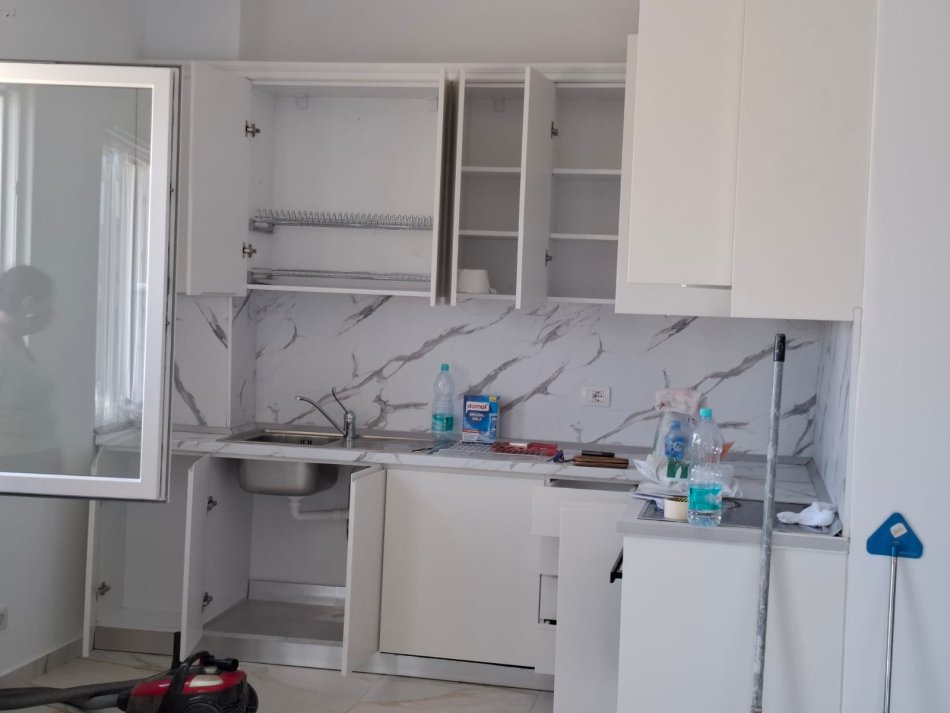 Jap2+1+verande+parkim, Kati 0, 120m² 420€ (UNIVERS CITY)