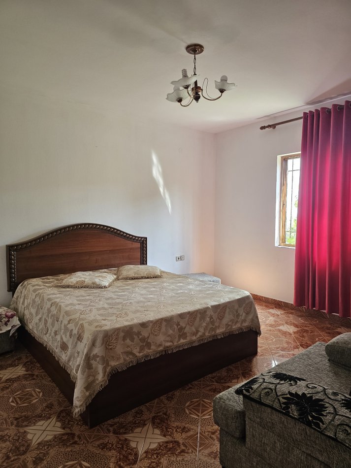 Tirane, jepet me qera Vile 2+1 Kati 1, 80 m² 450 € (Bulevardi i ri)