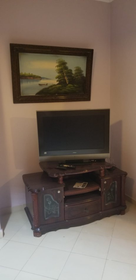 Tirane, jepet me qera apartament 1+1+Ballkon Kati 7, 75 m² 370 € (Prane Vila L)