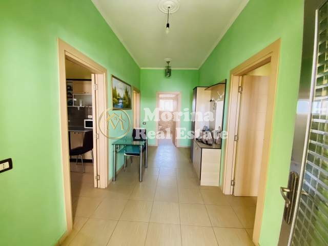 Durres, shitet Vile 1+1 Kati 1, 263 m² 200.000 € (Rruga Toefik Skilja/Durres)