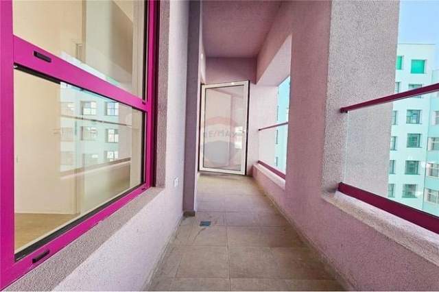 Tirane, shitet apartament 2+1+BLK