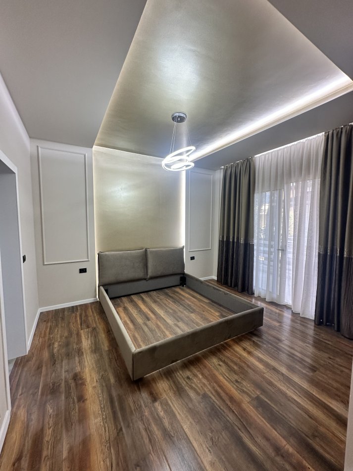 Gjiri Lalezit | Hamallaj, shes apartament 2+1+Aneks+Ballkon Kati 2, 125 m² 248.000 € (Kompleksi Lura 1 Gjiri i Lalzit)