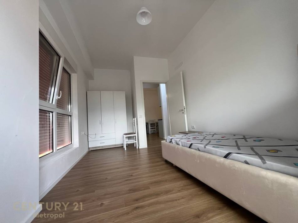 Tirane, shitet apartament 2+1 Kati 3, 75 m² 120.000 € (Rruga Pasho Hysa)