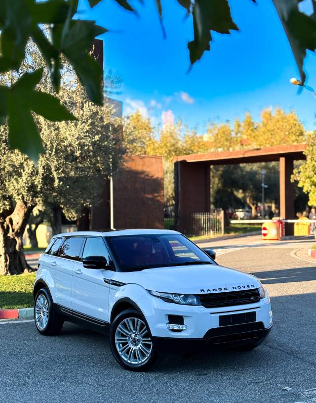 Tirane, shitet Rover ange Rover Evoque Viti 2013, 1 Euro