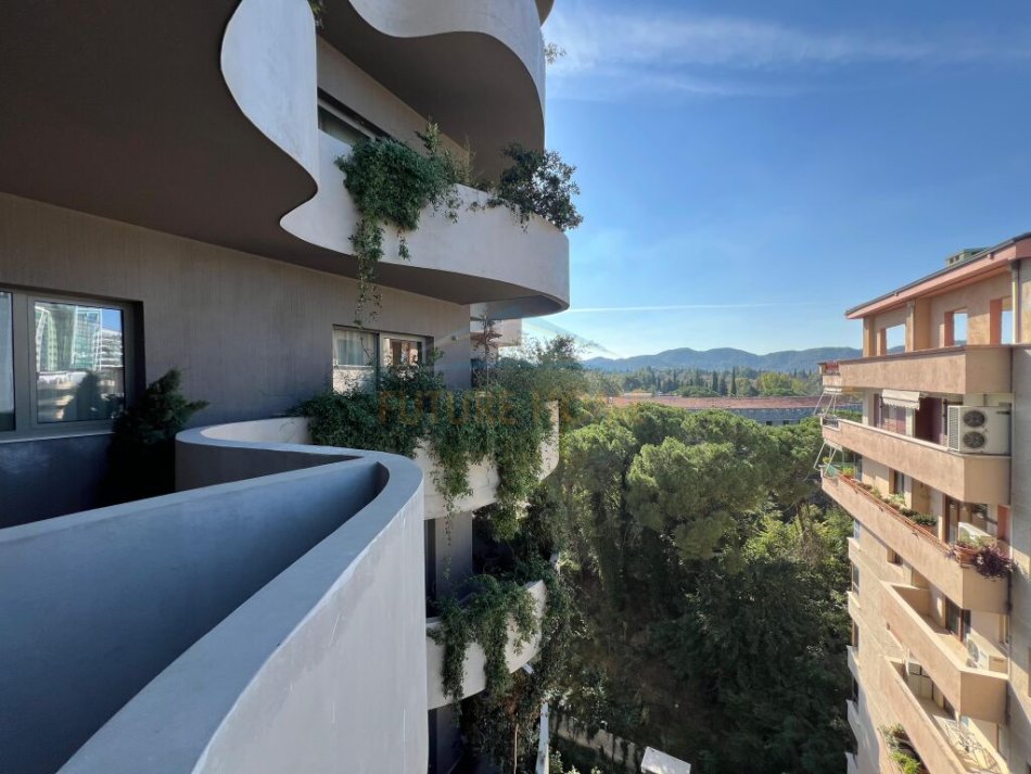 Tirane, jepet me qera zyre Kati 10, 113 m² 1.750 € (Lion Park 1)