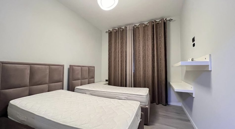 jepet me qera apartament 2+1 , (Rr e Elbasanit)