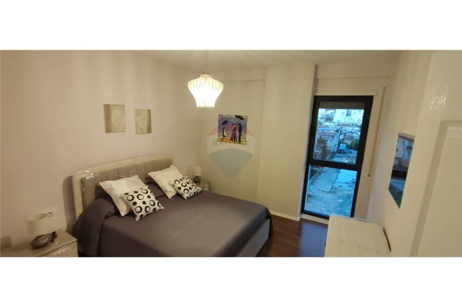 Tirane, jepet me qera apartament 2+1 Kati 5, 100 m² 600 € (Kompleksi ASL)