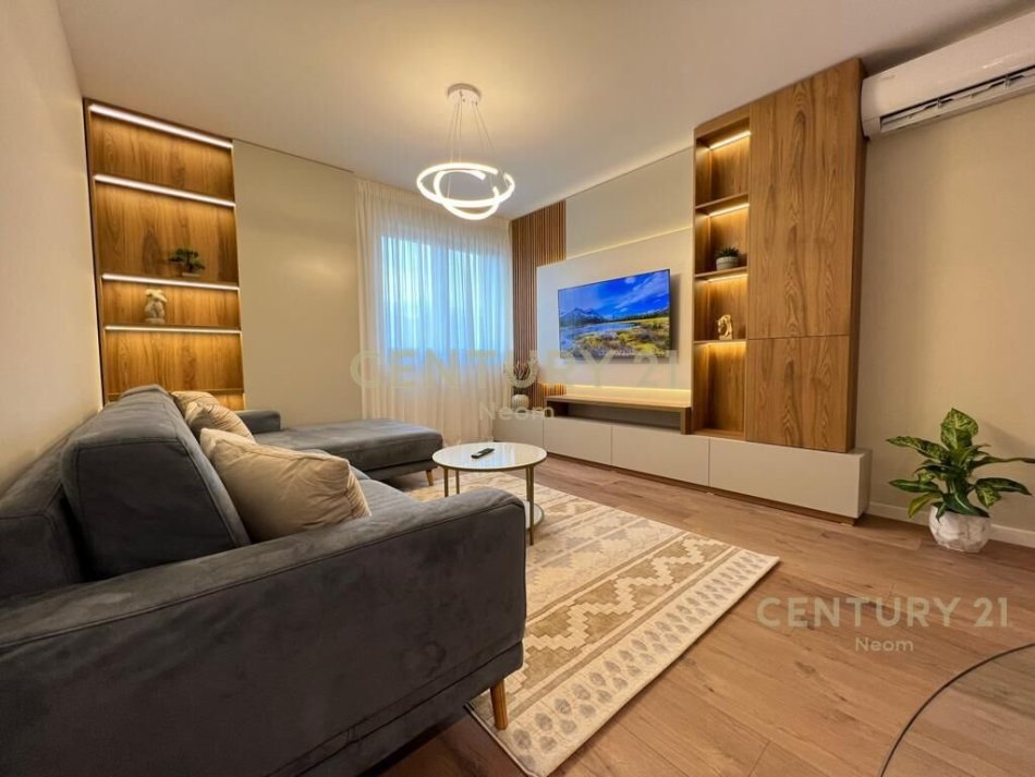 Tirane, jepet me qera apartament 2+1 Kati 6, 80 m² 700 € (tek Rezidenca Future Home)