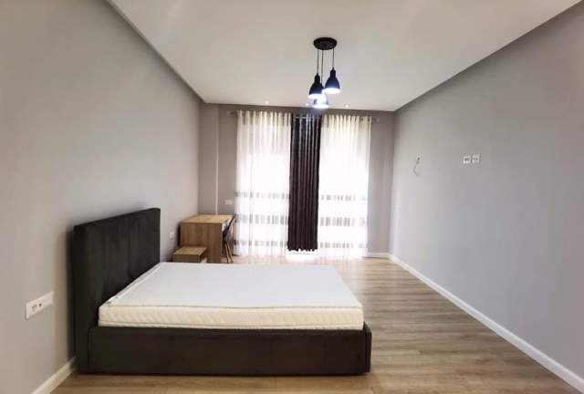 Tirane, jepet me qera apartament Kati 2, 220 m² 1.500 Euro (Secret garden)