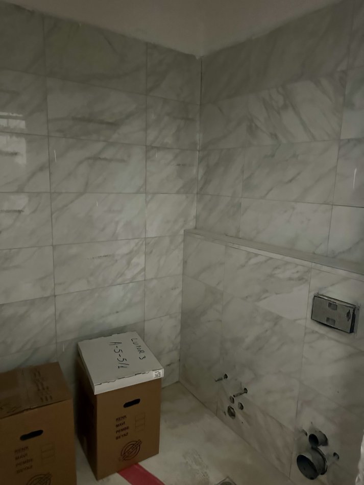 Tirane, shitet apartament 1+1+Ballkon Kati 5, 72 m² 145.000 € (Tefta Tashko Koco)