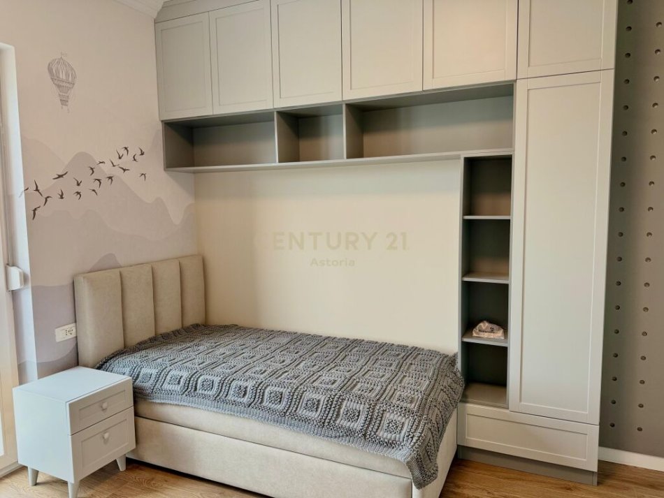 SHITET APARTAMENT PREMIUM 2+1+2+PARKIM TE LIQENI THATE, PARK LIFE RESIDENCE.