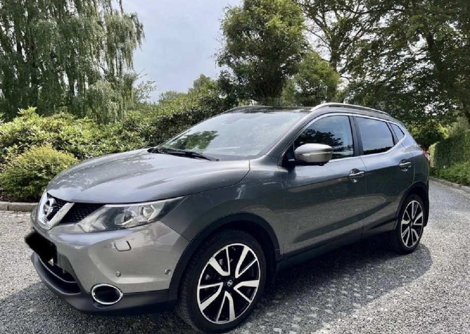 Tirane, shitet SUV | Fuoristrad | Nissan Qashqai Tekna 1.6Dci Xtronic Nafte, kafe Klima 160.000 km 12.800 €