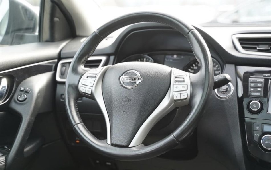 Tirane, shitet SUV | Fuoristrad | Nissan Qashqai Tekna 1.6Dci Xtronic Nafte, kafe Klima 160.000 km 12.800 €
