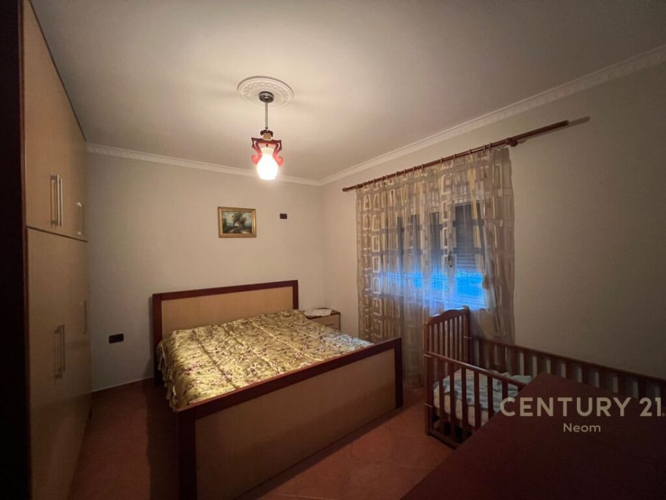 JEPET ME QIRA APARTAMENT 2+1 NE ALI DEM!