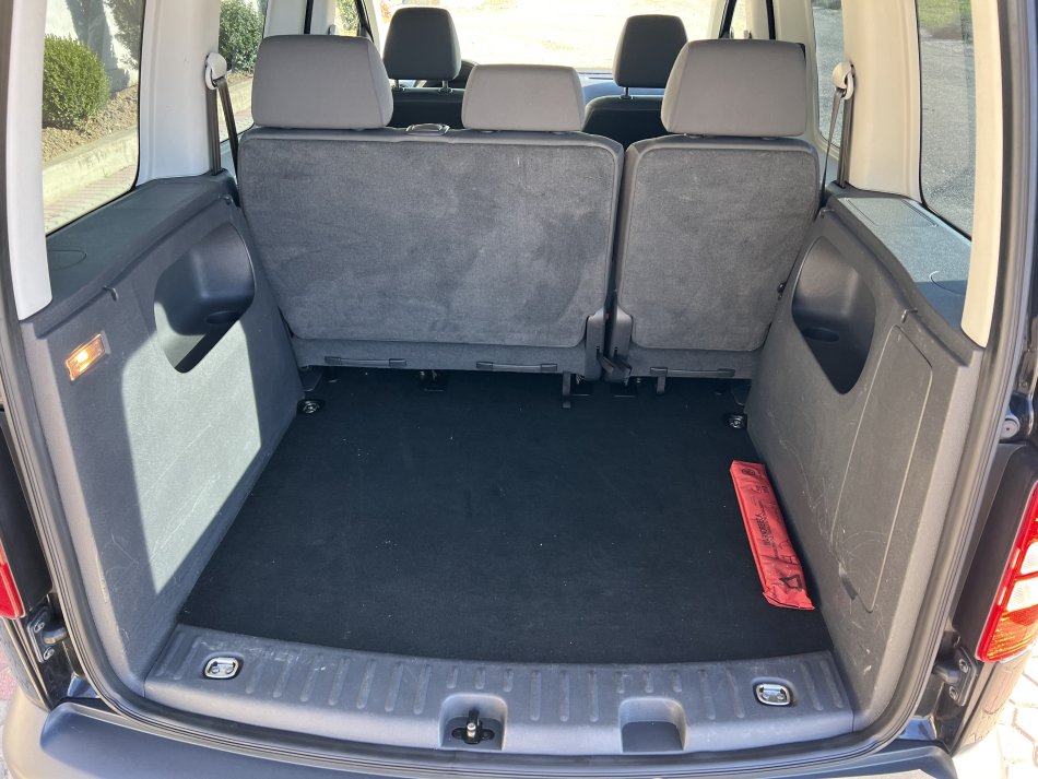 VW CADDY 1.6 NAFTE 👉 2012 👈 KAMBIO AUTOMATIKE 8.700 €