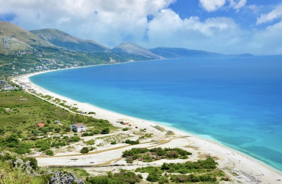 SUPER HOTEL ME PAMJE NGA DETI PER SHITJE NE AKSIN HIMARE-SARANDE 🌊