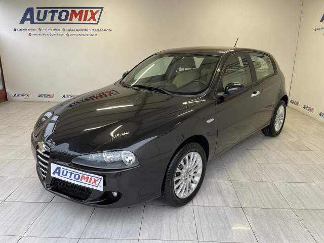 Tirane, shes makine Alfa Romeo 147 Viti 2005, 3.600 Euro