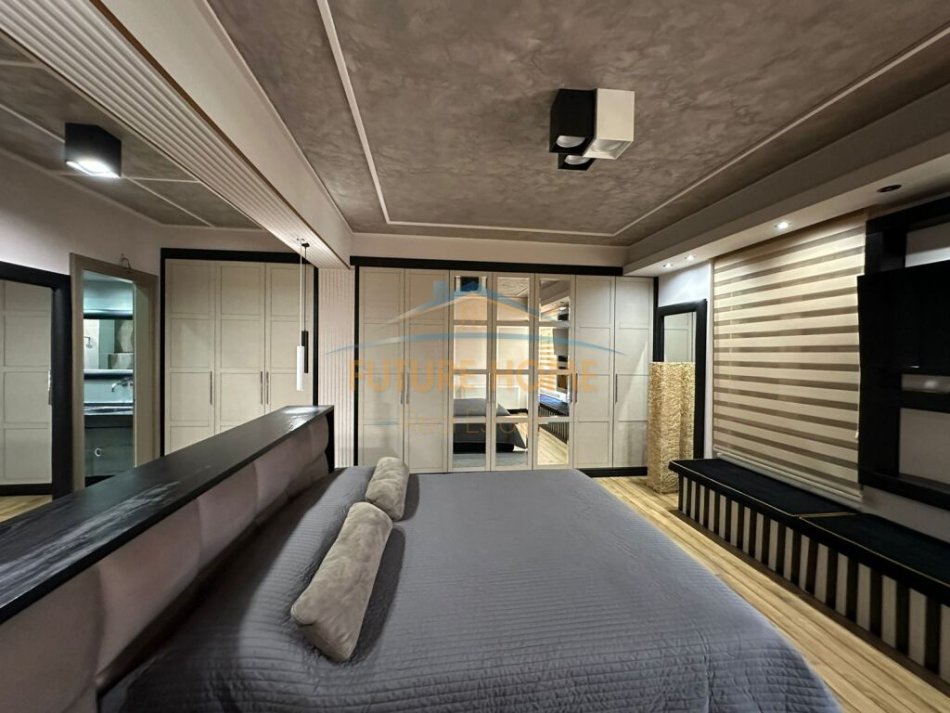 Tirane, shitet apartament 2+1+Ballkon Kati 2, 192 m² 590.000 € (Myslym Shyri)