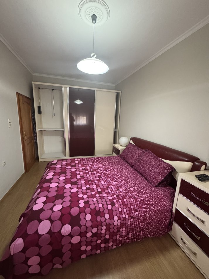 Tirane, jepet me qera apartament 2+1+Ballkon Kati 5, 75 m² 550 € (Rr. Foto Janku pas ish hipotekes, Don Bosko)