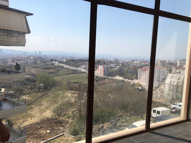 Tirane, shitet ambjent biznesi Kati 0, 190 m² 1.100 Euro/m2 (Rruga kryesore e dajtit)