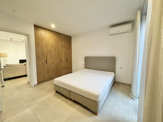 Tirane, jepet me qera apartament 1+1+BLK Kati 2, 68 m² 600 Euro (Rruga Myslym Shyri)
