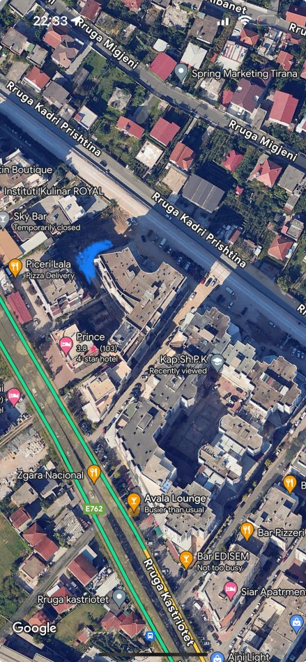 Tirane, jepet me qera magazine Kati 0, 90 m² (Rruga Kastriotet)